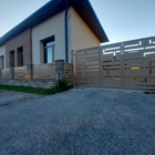 Kapuk és kerítések